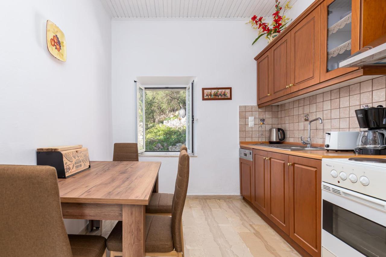Villa Georgina Nisaki  Dış mekan fotoğraf