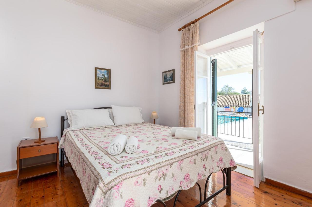 Villa Georgina Nisaki  Dış mekan fotoğraf